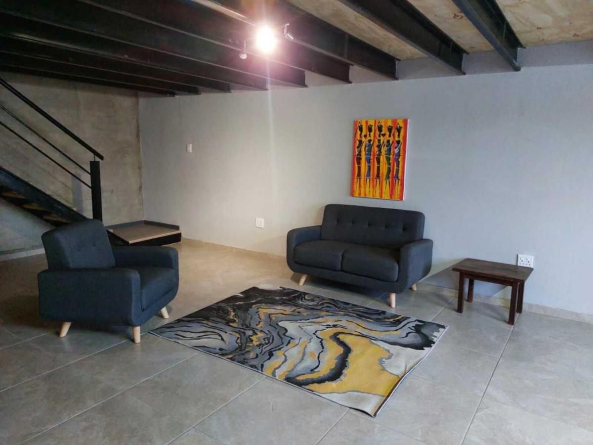Wisteria Lane Guesthouse Postmasburg ภายนอก รูปภาพ