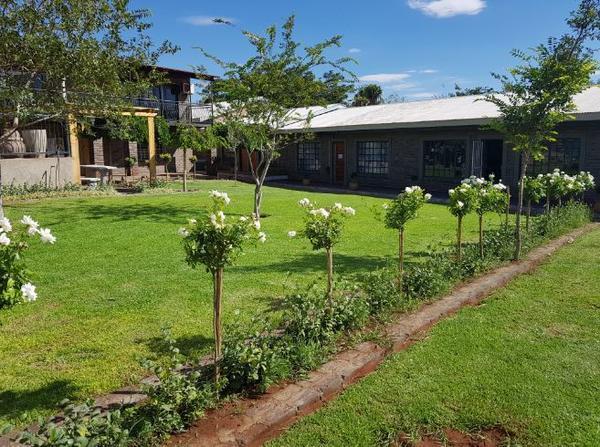 Wisteria Lane Guesthouse Postmasburg ภายนอก รูปภาพ